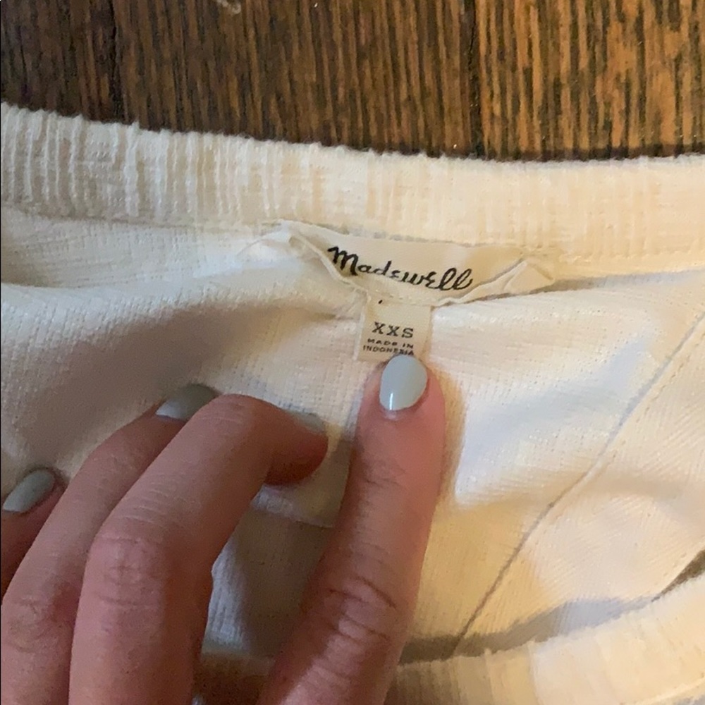 Madewell short sleeve off white shirt fits like xs - Picture 3 of 3